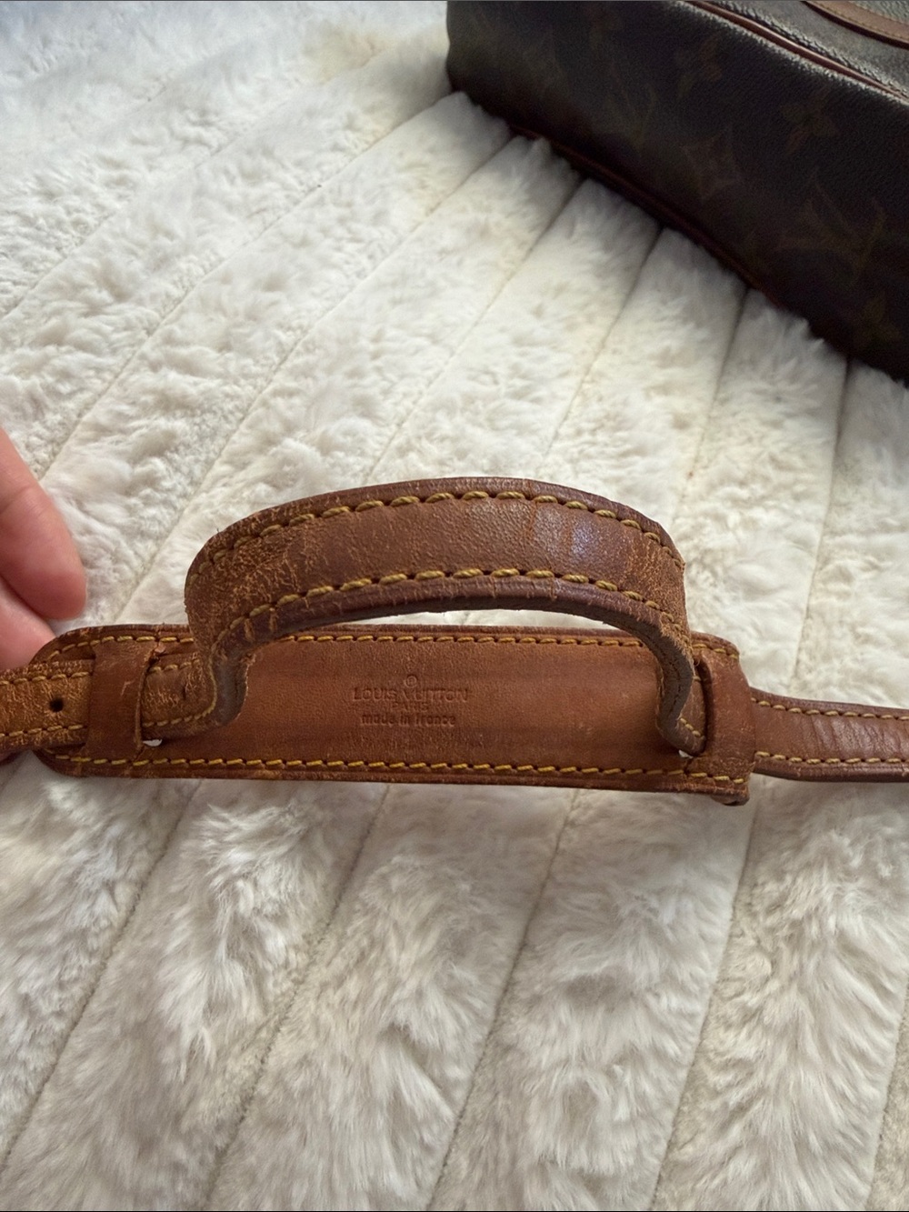 Louis Vuitton Brown Monogram Canvas Toiletry Pouch with Tan Trim - Picture 7 of 15